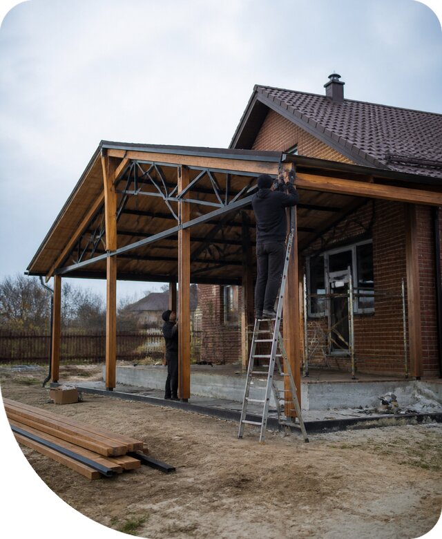 Пристройка навеса к дому и участку в Дальнегорске под ключ